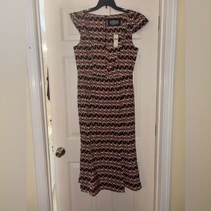 The Cecily Mod design fit and flare midi dress size large